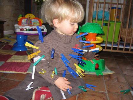 Maman m'a d�guis� en h�risson !